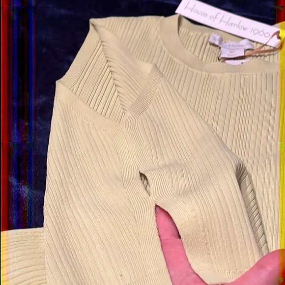 NWT House of Harlow 1960 2-Piece Ribbed Crew Neck/Skirt Set - Picture 3 of 14